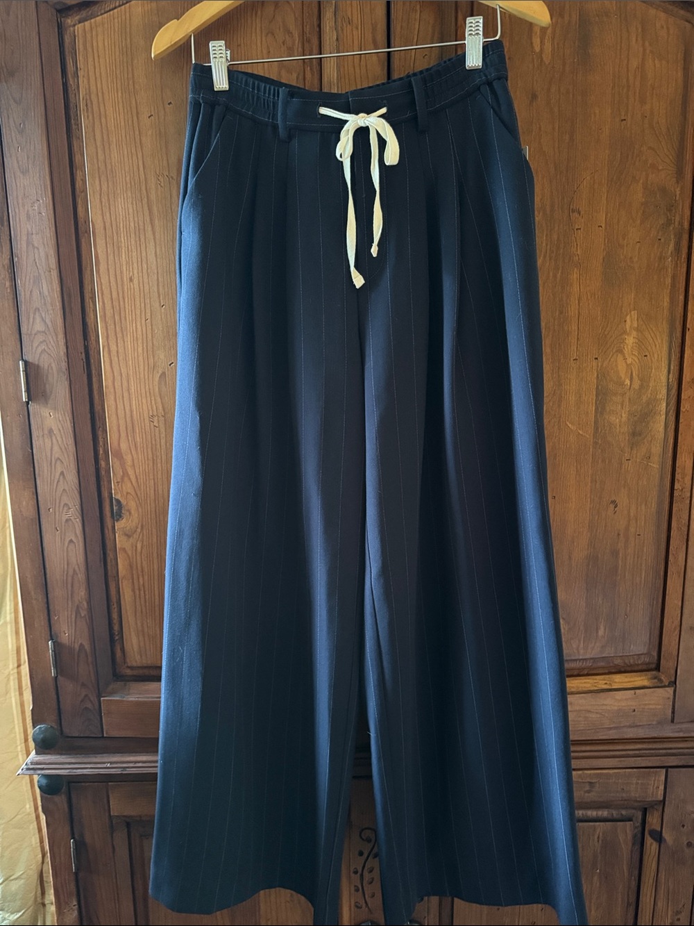 NWT MAEVE ANTHROPOLOGIE NAVY PINSTRIPE AVERY PANTS. SIZE S.